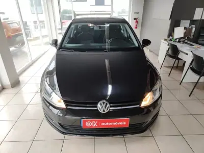 Volkswagen Golf 2013 - 10750 EUR, 198000 km - AUTO.MOTO.pt - 198000km - foto 4 de 34