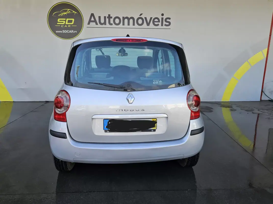 Renault Modus 2007 - 2750 EUR, 207000 km - AUTO.MOTO.pt - 207000km - foto 4 de 9