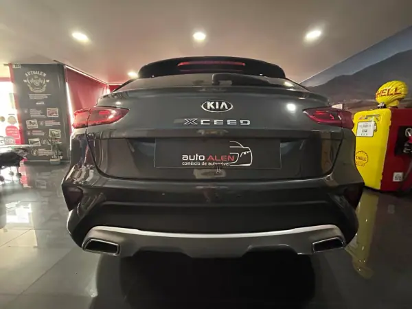 Kia XCeed 2020 - 14990 EUR, 162439 km - AUTO.MOTO.pt - 162439km - foto 4 de 19
