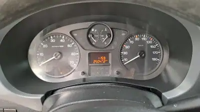 Peugeot Partner 1.6 BlueHDI L2 - 3 Lugares 2018 - 9900 EUR, 250472 km - AUTO.MOTO.pt - 250472km - foto 14 de 26