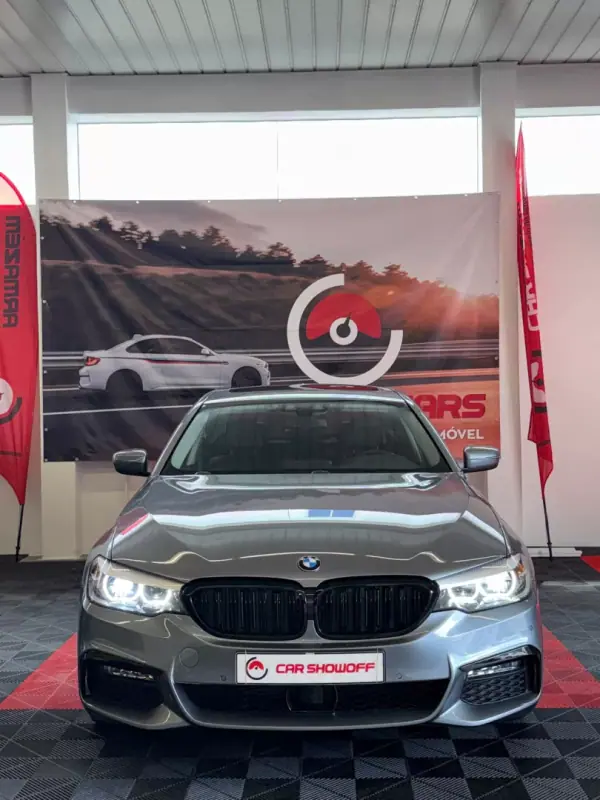 BMW 530e 2018 - 24900 EUR, 178000 km - AUTO.MOTO.pt - 178000km - foto 2 de 11