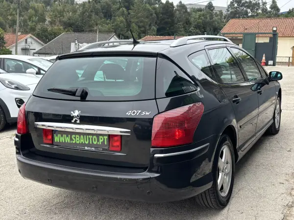 Peugeot 407 SW 2006 - 2990 EUR, 330000 km - AUTO.MOTO.pt - 330000km - foto 7 de 27