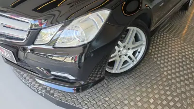 Mercedes-Benz E 350 2009 - 13900 EUR, 286432 km - 286432km - foto 25 de 58