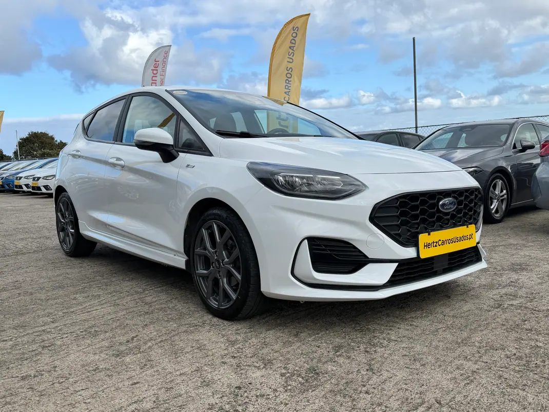 Ford Fiesta 2022 - 14590 EUR, 61000 km - AUTO.MOTO.pt - 61000km - foto 3 de 15