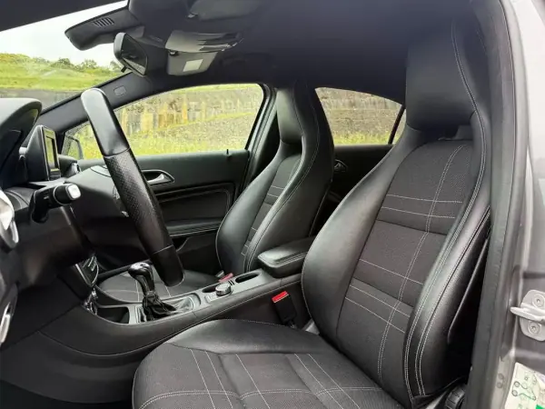 Mercedes-Benz A 180 2013 - 13490 EUR, 225000 km - AUTO.MOTO.pt - 225000km - foto 5 de 12