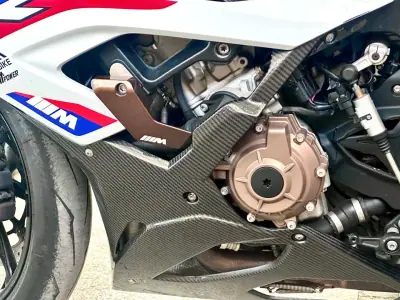 BMW S 1000 RR 2020 - 21900 EUR, 24253 km - AUTO.MOTO.pt - 24253km - foto 9 de 17