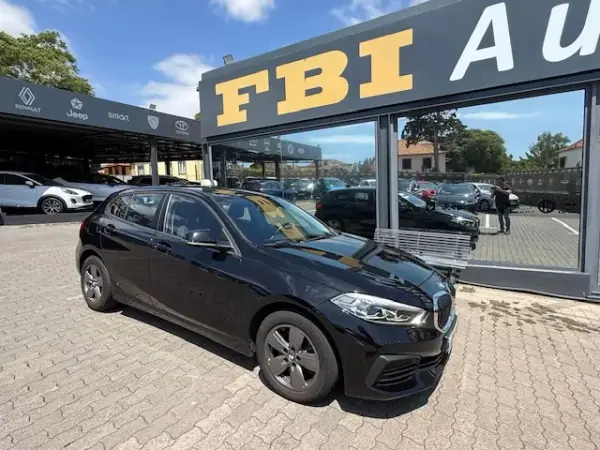 BMW 116 2020 - 23500 EUR, 81878 km - AUTO.MOTO.pt - 81878km - foto 6 de 12
