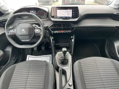 Peugeot 208 2022 - 15900 EUR, 56031 km - AUTO.MOTO.pt - 56031km - foto 9 de 14