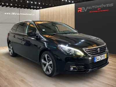 Peugeot 308 SW 2019 - 12450 EUR, 65800 km - AUTO.MOTO.pt - 65800km - foto 2 de 19