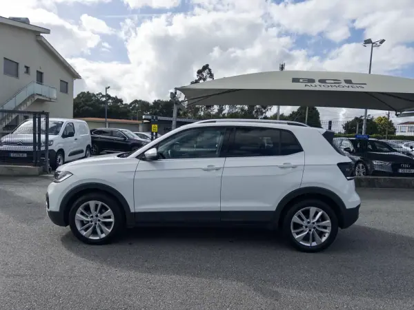 Volkswagen T-Cross 2019 - 18990 EUR, 100000 km - 100000km - foto 4 de 50