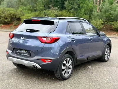 Kia Stonic 2021 - 11900 EUR, 126100 km - AUTO.MOTO.pt - 126100km - foto 27 de 28