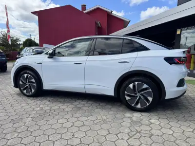 Volkswagen ID.5 2022 - 28750 EUR, 118000 km - AUTO.MOTO.pt - 118000km - foto 4 de 45