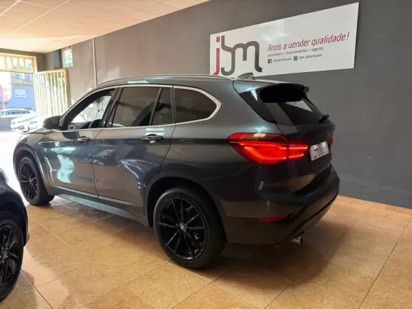BMW X1 2017 - 16900 EUR, 178987 km - AUTO.MOTO.pt - 178987km - foto 5 de 14