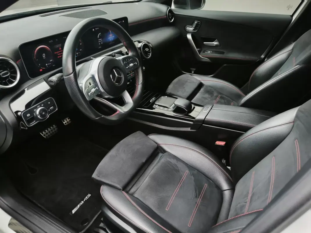 Mercedes-Benz A 250 Limousine 2020 - 25950 EUR, 141000 km - AUTO.MOTO.pt - 141000km - foto 14 de 55