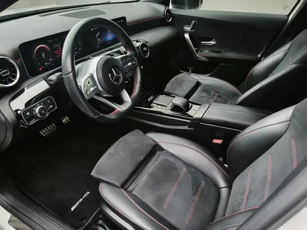 Mercedes-Benz A 250 Limousine 2020 - 25950 EUR, 141000 km - AUTO.MOTO.pt - 141000km - foto 14 de 55