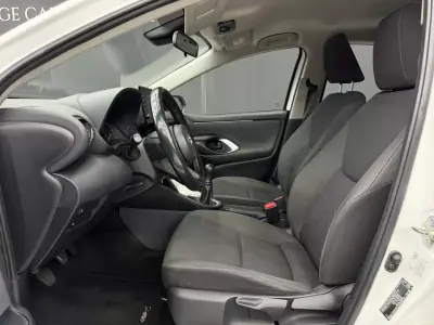 Toyota Yaris 2021 - 15950 EUR, 131306 km - AUTO.MOTO.pt - 131306km - foto 19 de 40