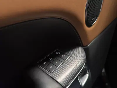 Land Rover Range Rover Sport 2019 - 49990 EUR, 245900 km - AUTO.MOTO.pt - 245900km - foto 16 de 32