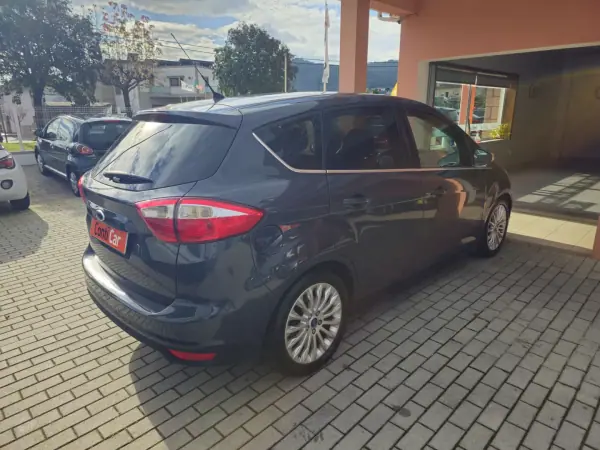 Ford C-Max 2012 - 7990 EUR, 187547 km - AUTO.MOTO.pt - 187547km - foto 4 de 11