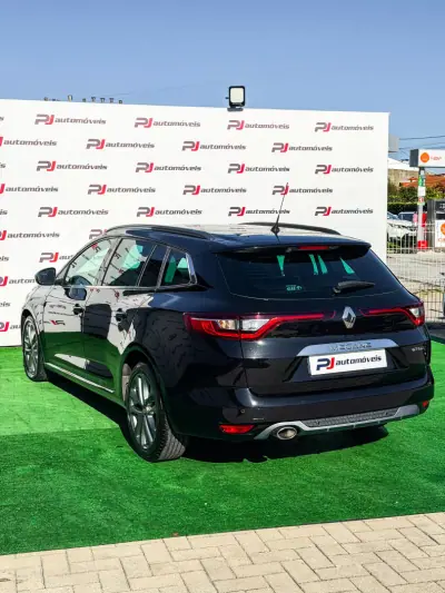 Renault Mégane 2016 - 12500 EUR, 160445 km - 160445km - foto 6 de 19