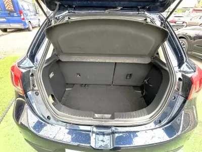 Mazda 2 2019 - 14350 EUR, 55422 km - AUTO.MOTO.pt - 55422km - foto 16 de 17