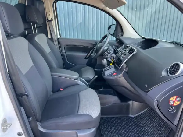 Renault KANGOO EXPRESS 1.5 DCI 115HP ENERGY MAXI BUSINESS 2021 - 14500 EUR, 45338 km - AUTO.MOTO.pt - 45338km - foto 11 de 15