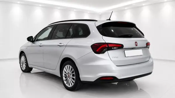 Fiat Tipo Station Wagon 2022 - 8999 EUR, 220000 km - 220000km - foto 4 de 8
