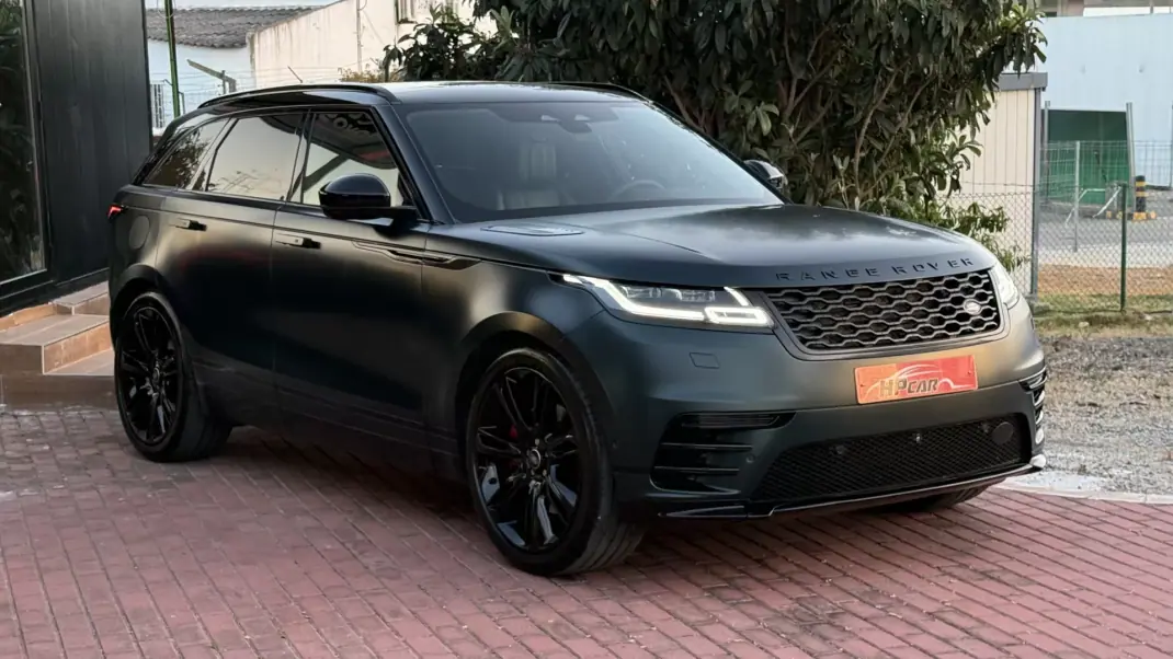 Land Rover Range Rover Velar 2021 - 63990 EUR, 70000 km - 70000km - foto 20 de 50