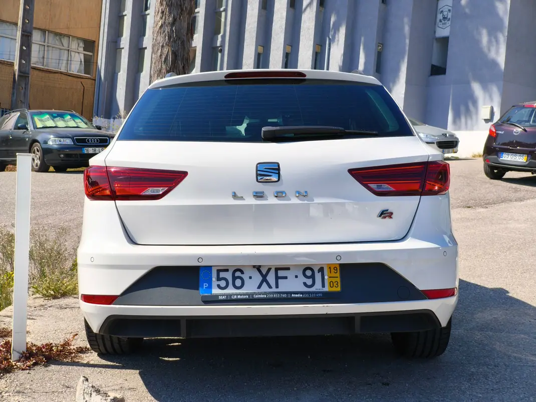SEAT Leon ST 2019 - 13000 EUR, 158000 km - 158000km - foto 5 de 15