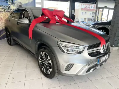 Mercedes-Benz GLC 300 2021 - 45600 EUR, 123198 km - AUTO.MOTO.pt - 123198km - foto 2 de 24