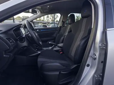 Renault Mégane Sport Tourer 2016 - 13990 EUR, 163000 km - AUTO.MOTO.pt - 163000km - foto 44 de 47