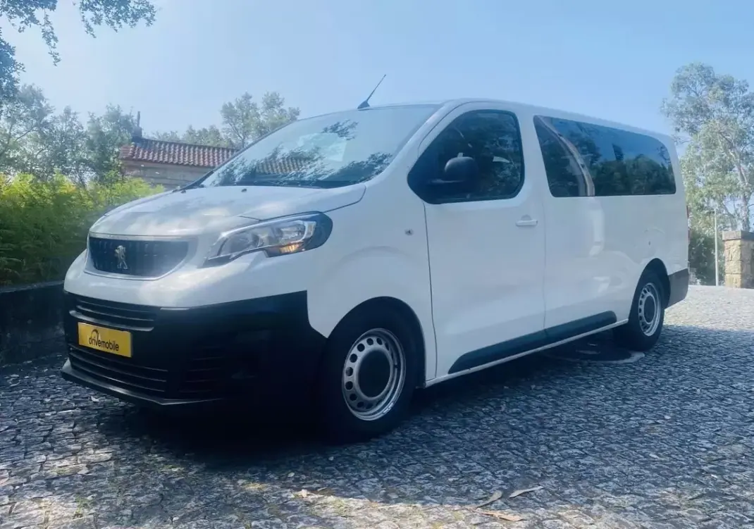 Peugeot Expert 2021 - 32500 EUR, 127659 km - AUTO.MOTO.pt - 127659km - foto 1 de 22