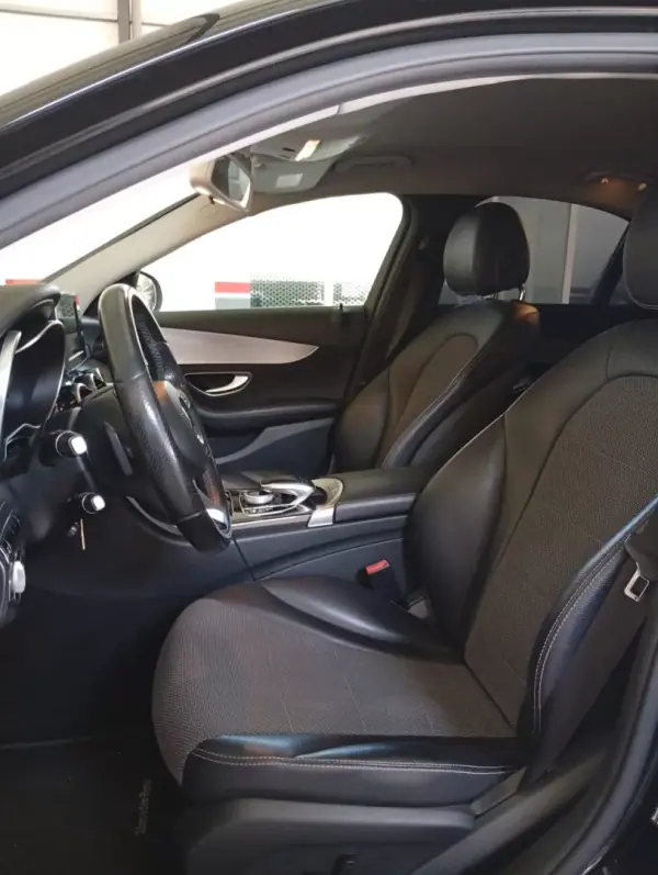 Mercedes-Benz C 350 2016 - 24950 EUR, 129659 km - AUTO.MOTO.pt - 129659km - foto 10 de 18