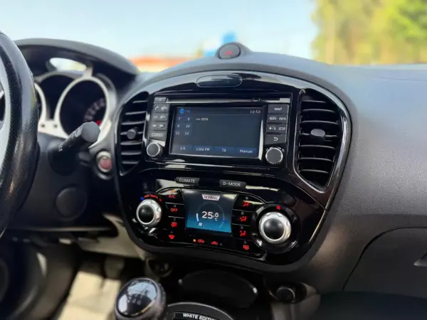 Nissan Juke 2016 - 11750 EUR, 127000 km - AUTO.MOTO.pt - 127000km - foto 15 de 19