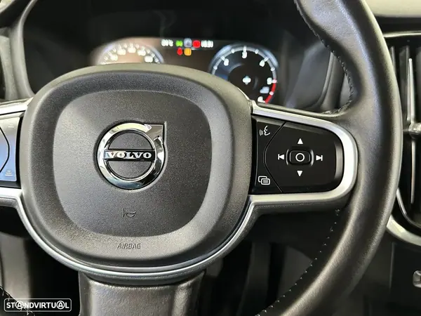 Volvo V60 2021 - 25990 EUR, 82125 km - AUTO.MOTO.pt - 82125km - foto 20 de 51