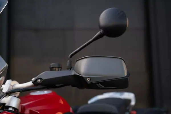 BMW R 12 Base 2010 - 9800 EUR, 50000 km - AUTO.MOTO.pt - 50000km - foto 18 de 20