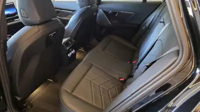 BMW 530e 2024 - 64900 EUR, 8152 km - AUTO.MOTO.pt - 8152km - foto 44 de 59