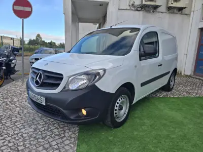 Mercedes-Benz Citan 2020 - 13450 EUR, 121000 km - AUTO.MOTO.pt - 121000km - foto 7 de 10