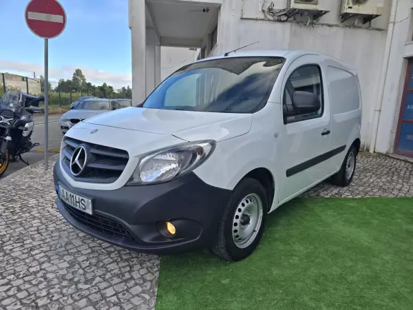 Mercedes-Benz Citan 2020 - 13450 EUR, 121000 km - AUTO.MOTO.pt - 121000km - foto 7 de 10