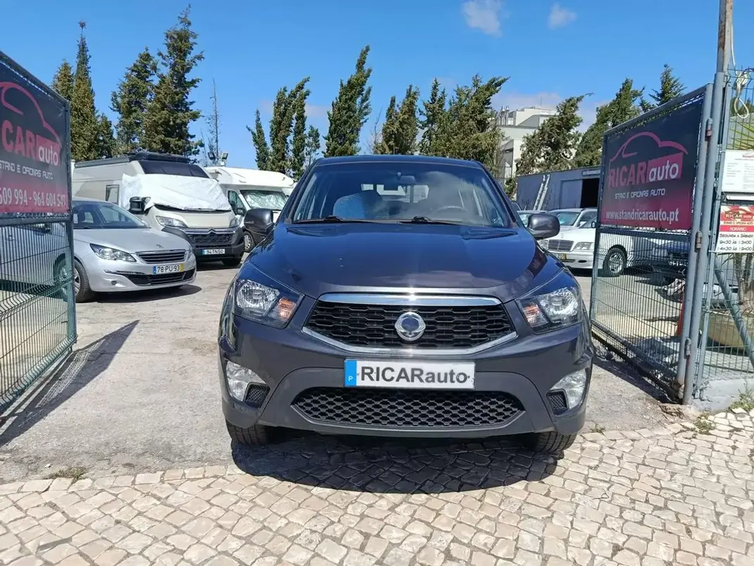SsangYong Actyon 2017 - 13900 EUR, 206196 km - 206196km - foto 3 de 28