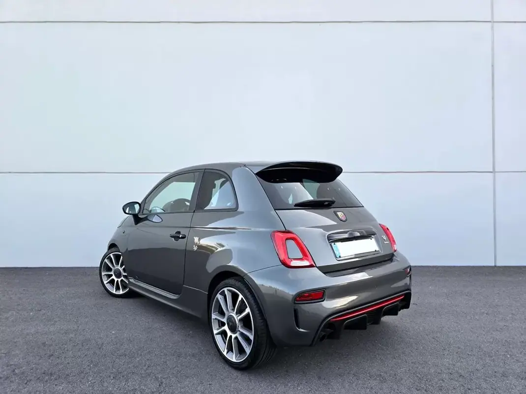 Abarth 595 2018 - 19750 EUR, 60400 km - 60400km - foto 37 de 40