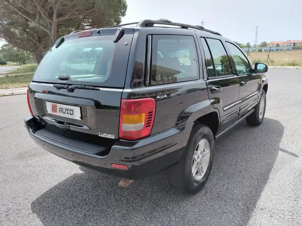 Jeep Grand Cherokee 2000 - 6490 EUR, 221450 km - AUTO.MOTO.pt - 221450km - foto 14 de 39
