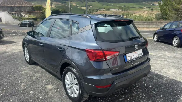 SEAT Arona 2024 - 16900 EUR, 41000 km - AUTO.MOTO.pt - 41000km - foto 7 de 22