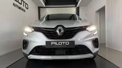 Renault Captur 2022 - 16490 EUR, 100230 km - AUTO.MOTO.pt - 100230km - foto 4 de 38