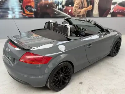 Audi TT Roadster 2007 - 15900 EUR, 174000 km - 174000km - foto 6 de 16