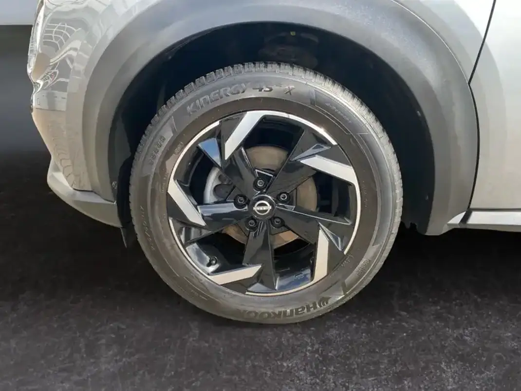 Nissan Juke 2023 - 17900 EUR, 81920 km - AUTO.MOTO.pt - 81920km - foto 13 de 18