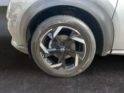 Nissan Juke 2023 - 17900 EUR, 81920 km - AUTO.MOTO.pt - 81920km - foto 13 de 18