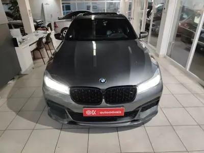 BMW 740 2018 - 30750 EUR, 246000 km - AUTO.MOTO.pt - 246000km - foto 4 de 40