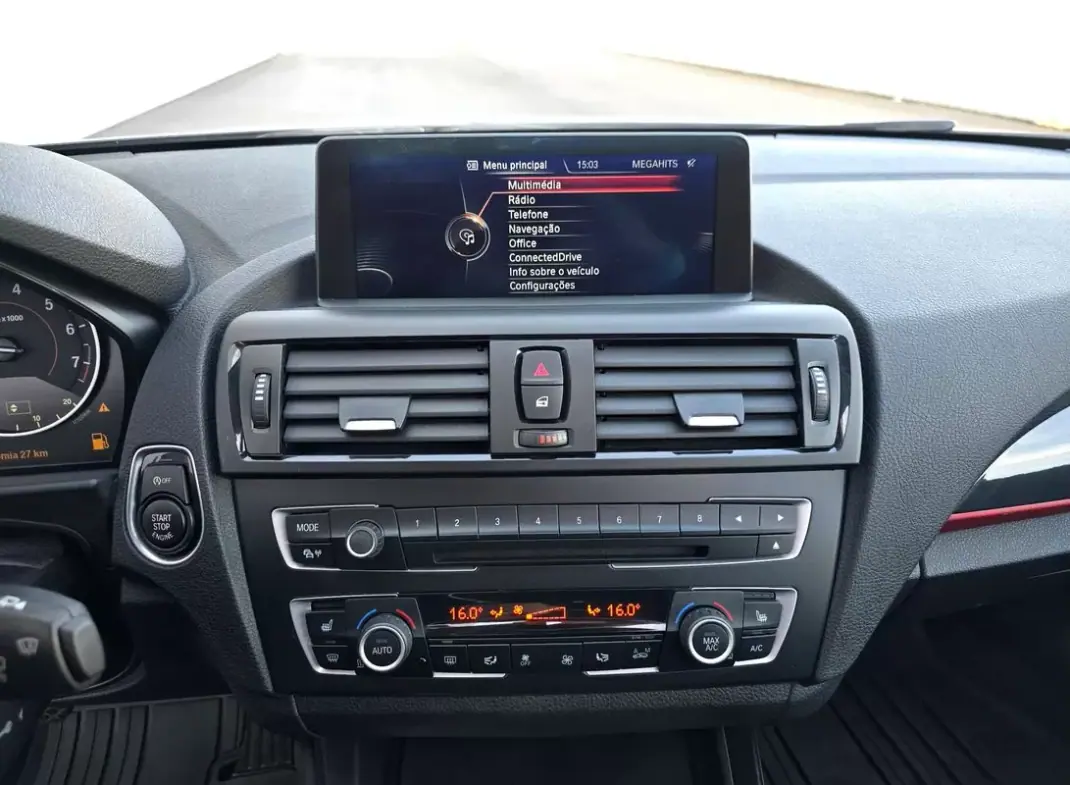 BMW 118 2013 - 12500 EUR, 140000 km - AUTO.MOTO.pt - 140000km - foto 18 de 35