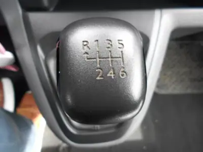 Peugeot Expert 2018 - 21000 EUR, 106600 km - AUTO.MOTO.pt - 106600km - foto 13 de 13