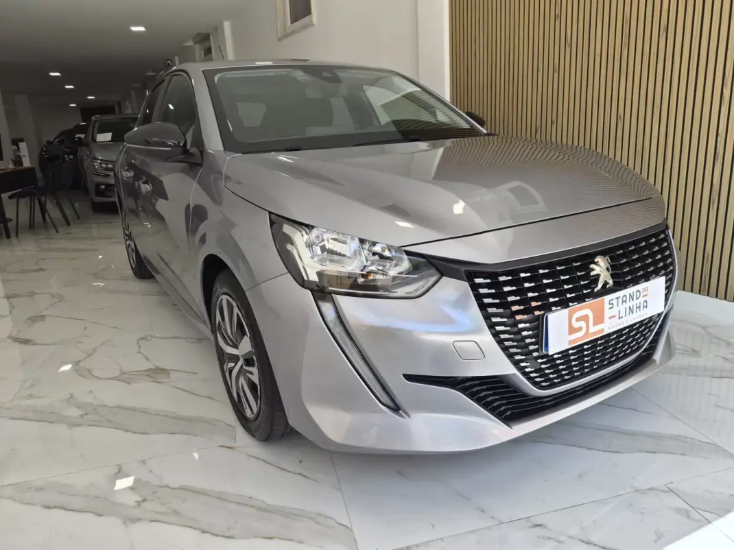 Peugeot 208 2023 - 14650 EUR, 63712 km - 63712km - foto 6 de 22